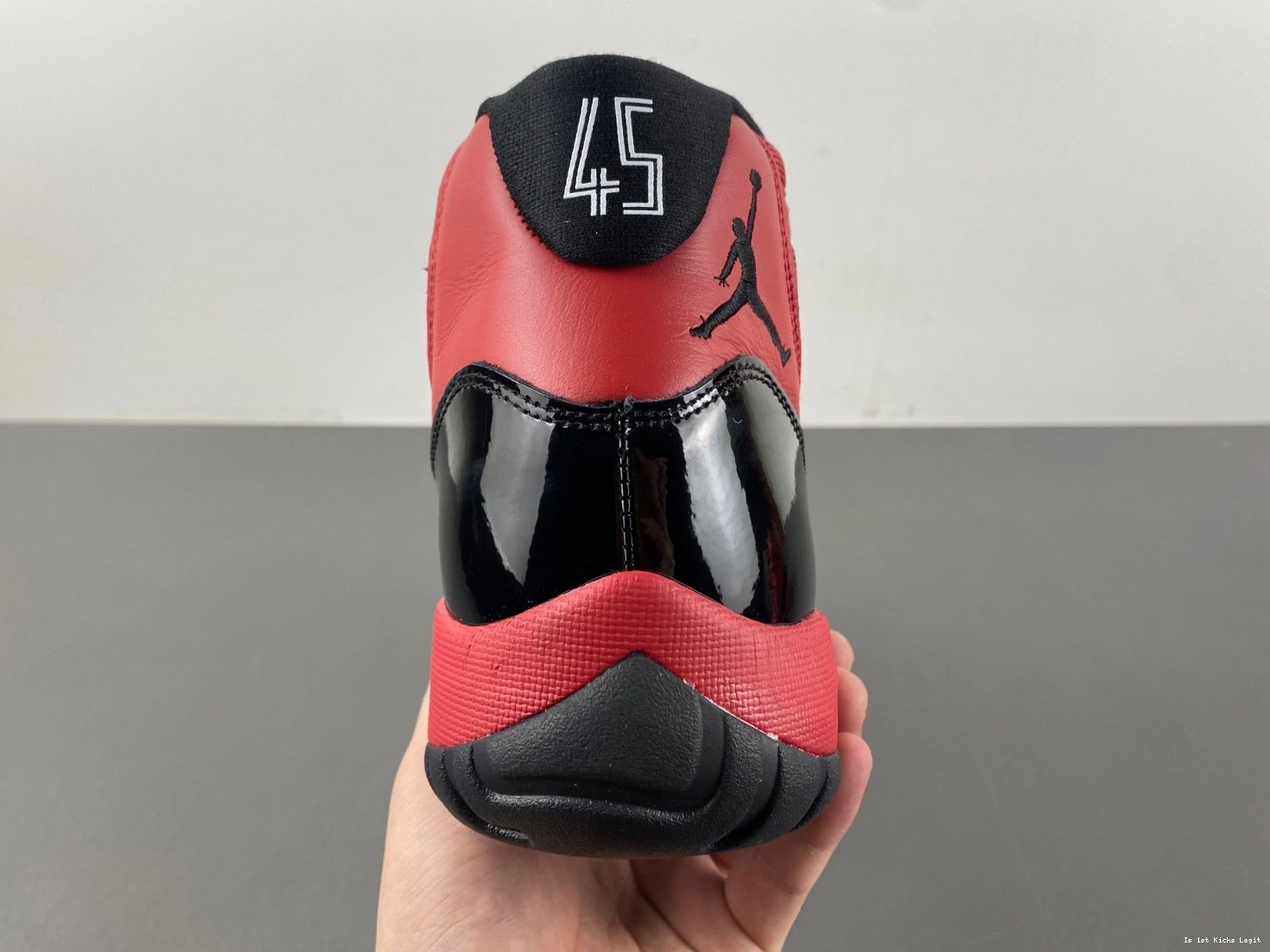 11 Jordan Air CT8012-600 0930
